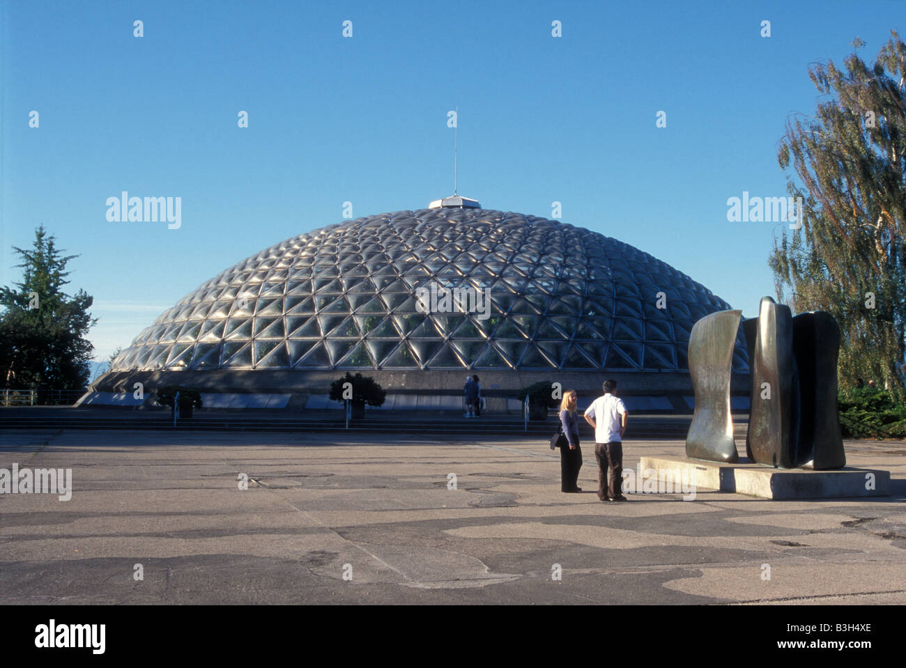 The Bloedel Floral Conservatory And Henry Moore Sculpture In Queen ...