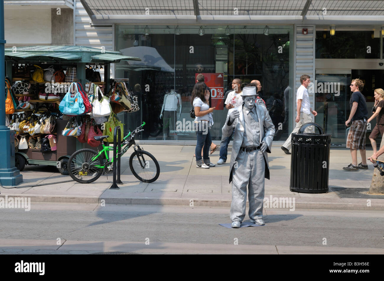 adidas third street promenade
