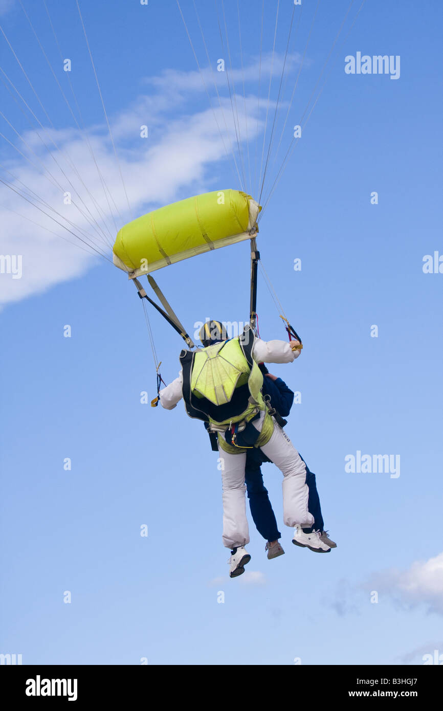 tandem parachute jump Stock Photo Alamy