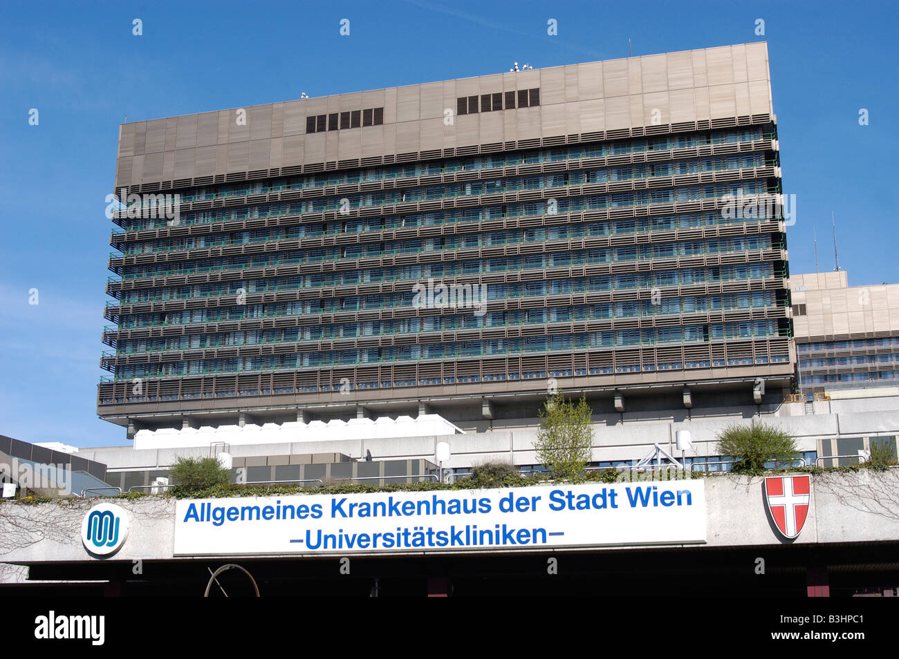 The general hospital of the city of Vienna Stock Photo Alamy