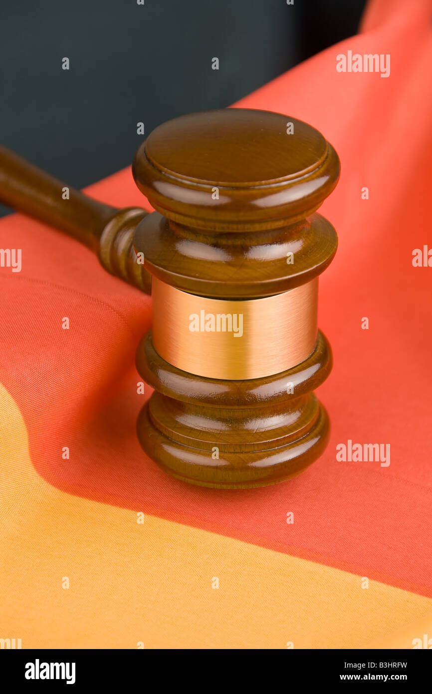 Judge's gavel and German flag Stock Photo Alamy