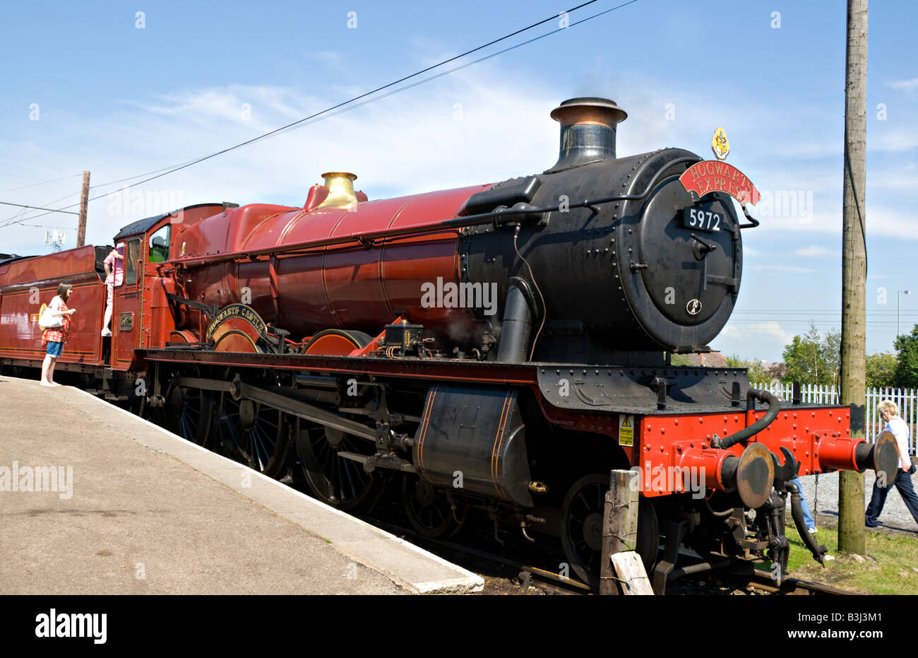 Locomotive GWR 4900 Hall Class 5972 Olton Hall with Hogwarts Express Headboard at Carnforth, England Stock Photo