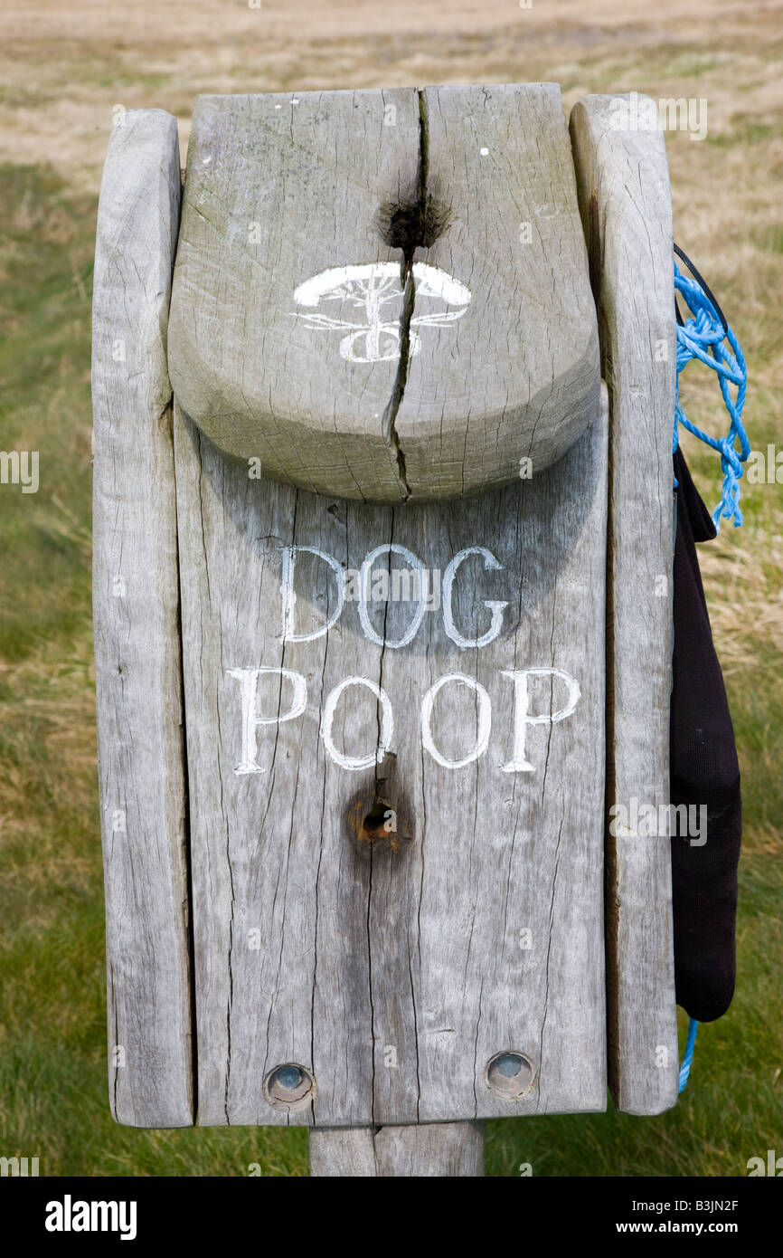 Wooden bin marked Dog Poop Stock Photo Alamy