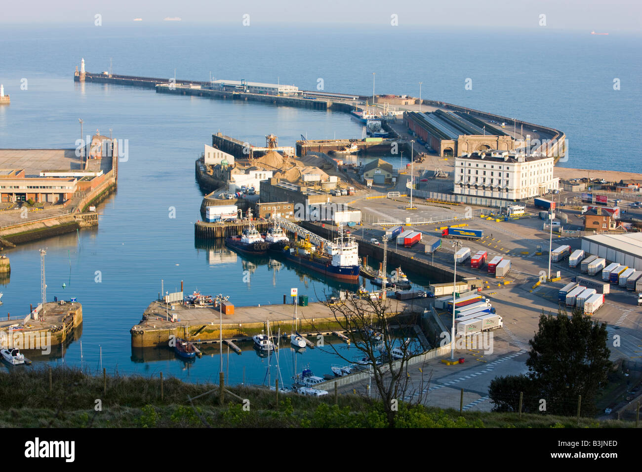 Panoramic view of Dover harbour seen from Western Heights Stock Photo