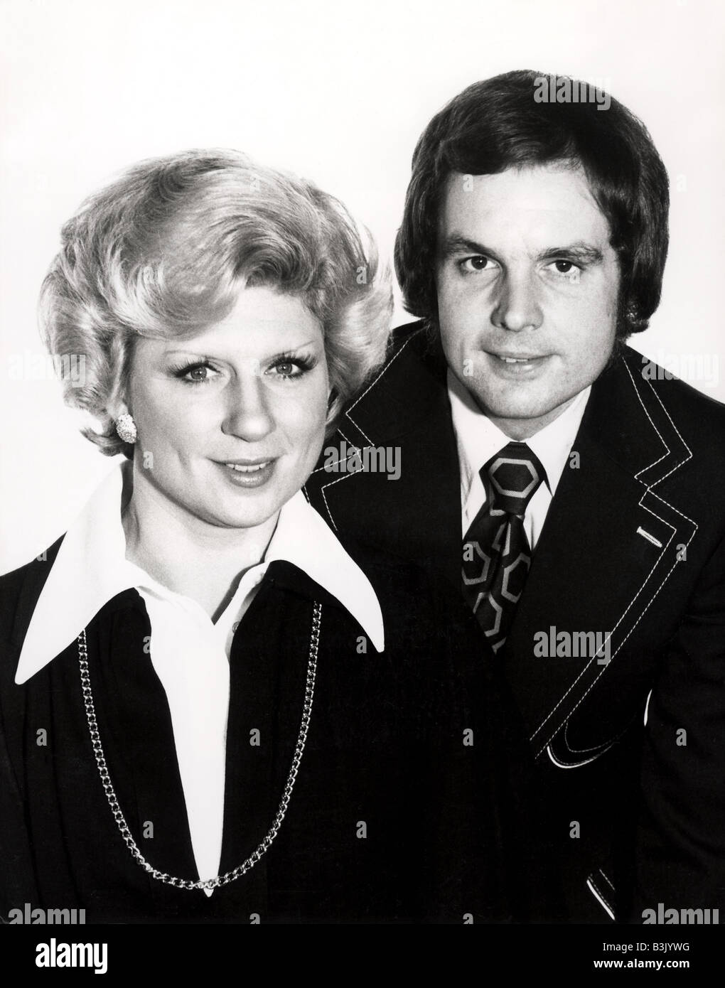 JACKIE TRENT and TONY HATCH  UK pop singers about 1963 Stock Photo