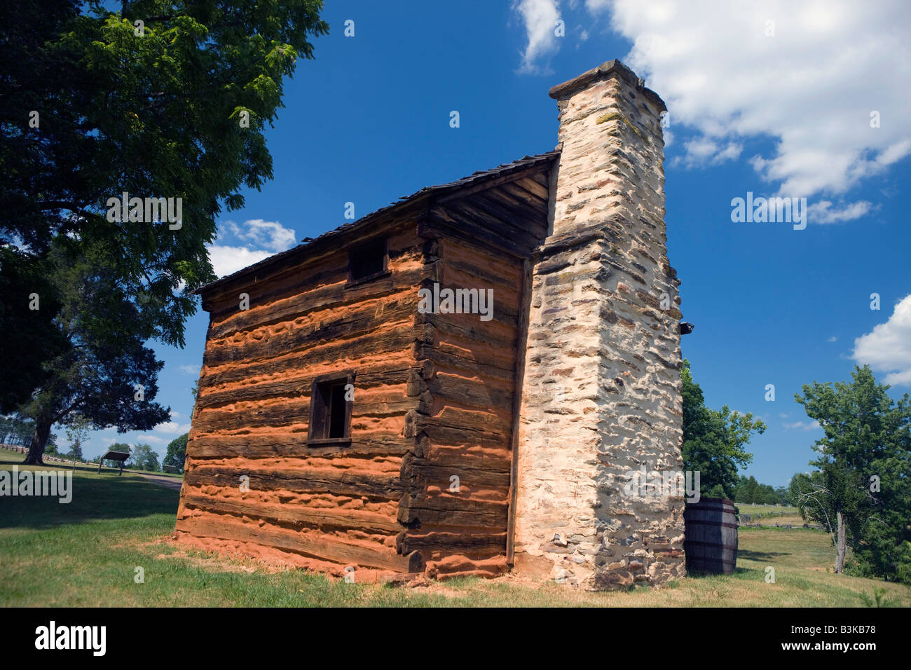 Slave cabin (reconstructed), Booker T. Washington National Monument, Hardy, Virginia Stock Photo