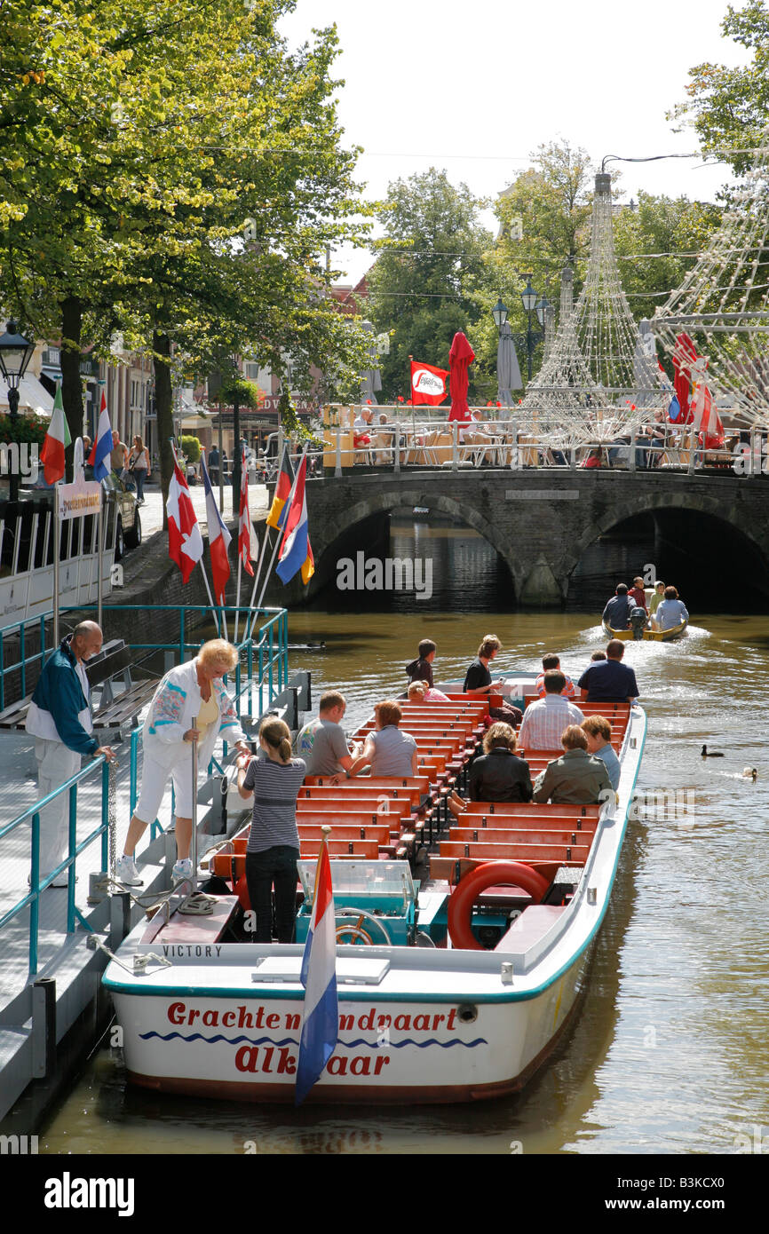 Canal Alkmaar Netherlands Holland Stock Photo Alamy canal-alkmaar-netherlands-holland-stock-photo-alamy