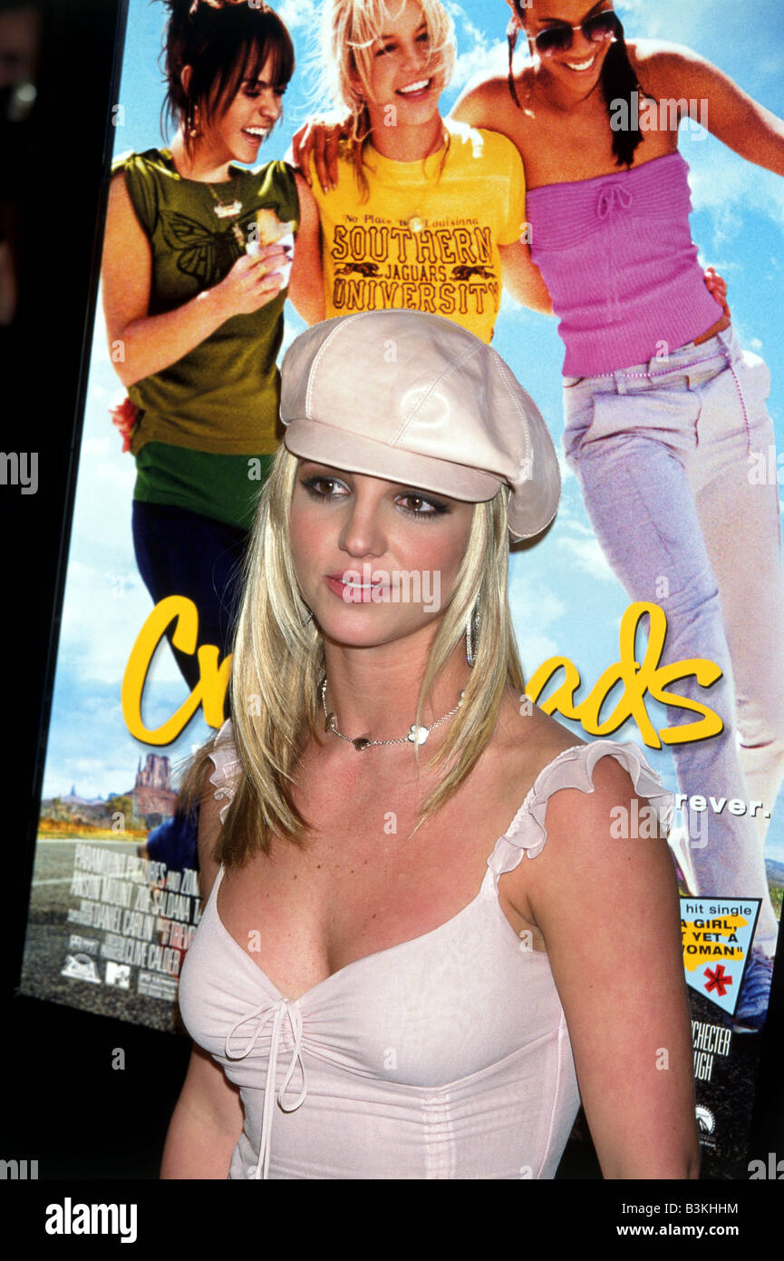 BRITNEY SPEARS  US singer at premiere of her 2002 film Crossroads Stock Photo