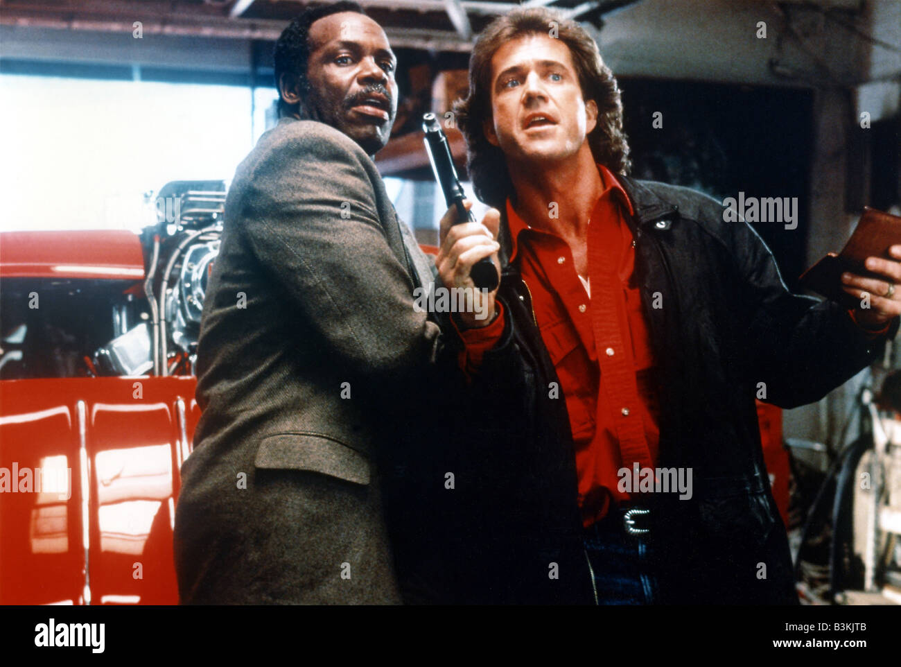 LETHAL WEAPON 3 1992 Warner film with Mel Gibson at left and Danny Glover Stock Photo