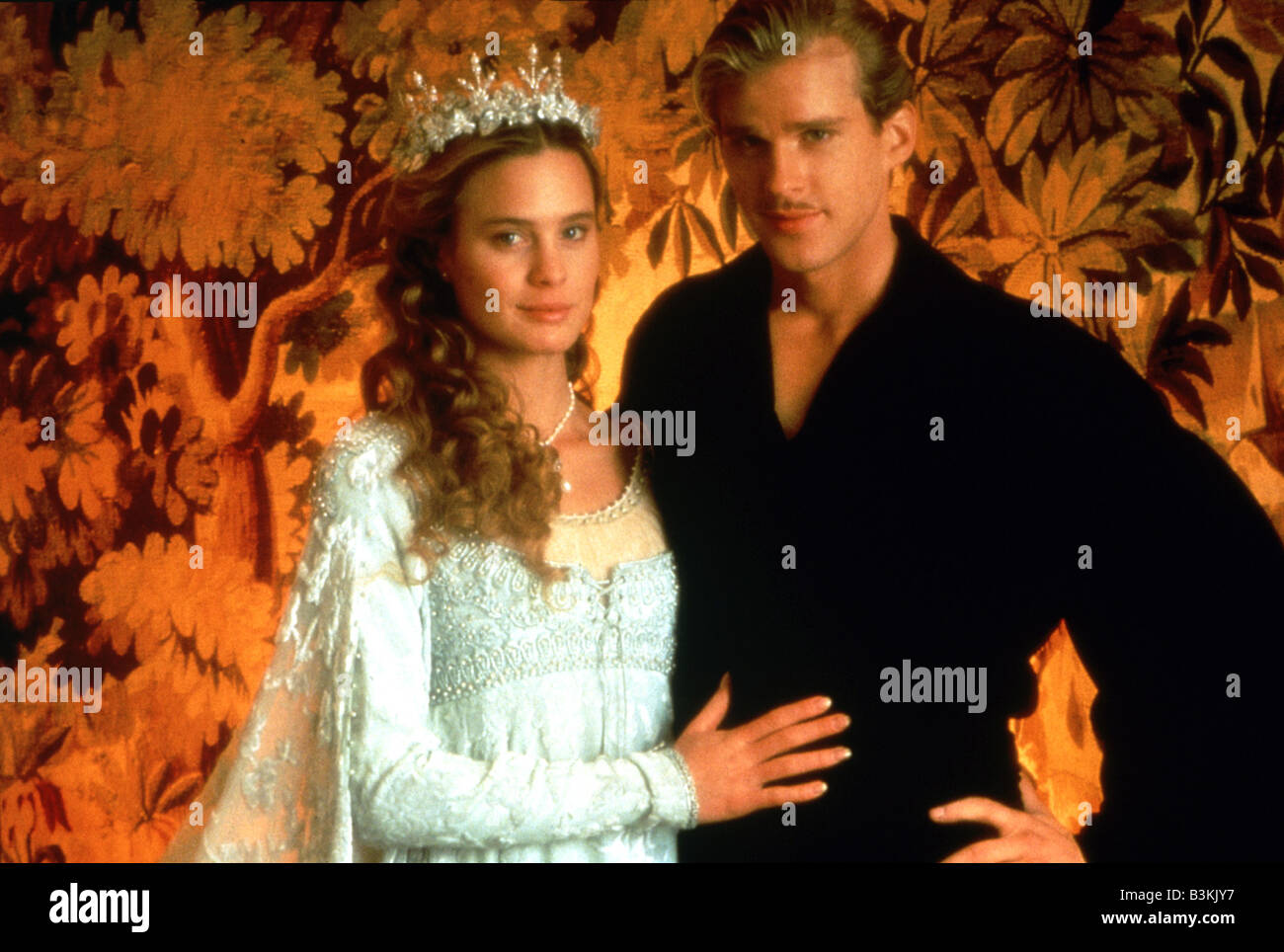 THE PRINCESS BRIDE 1987 Act III film with Cary Elwes at left Stock Photo