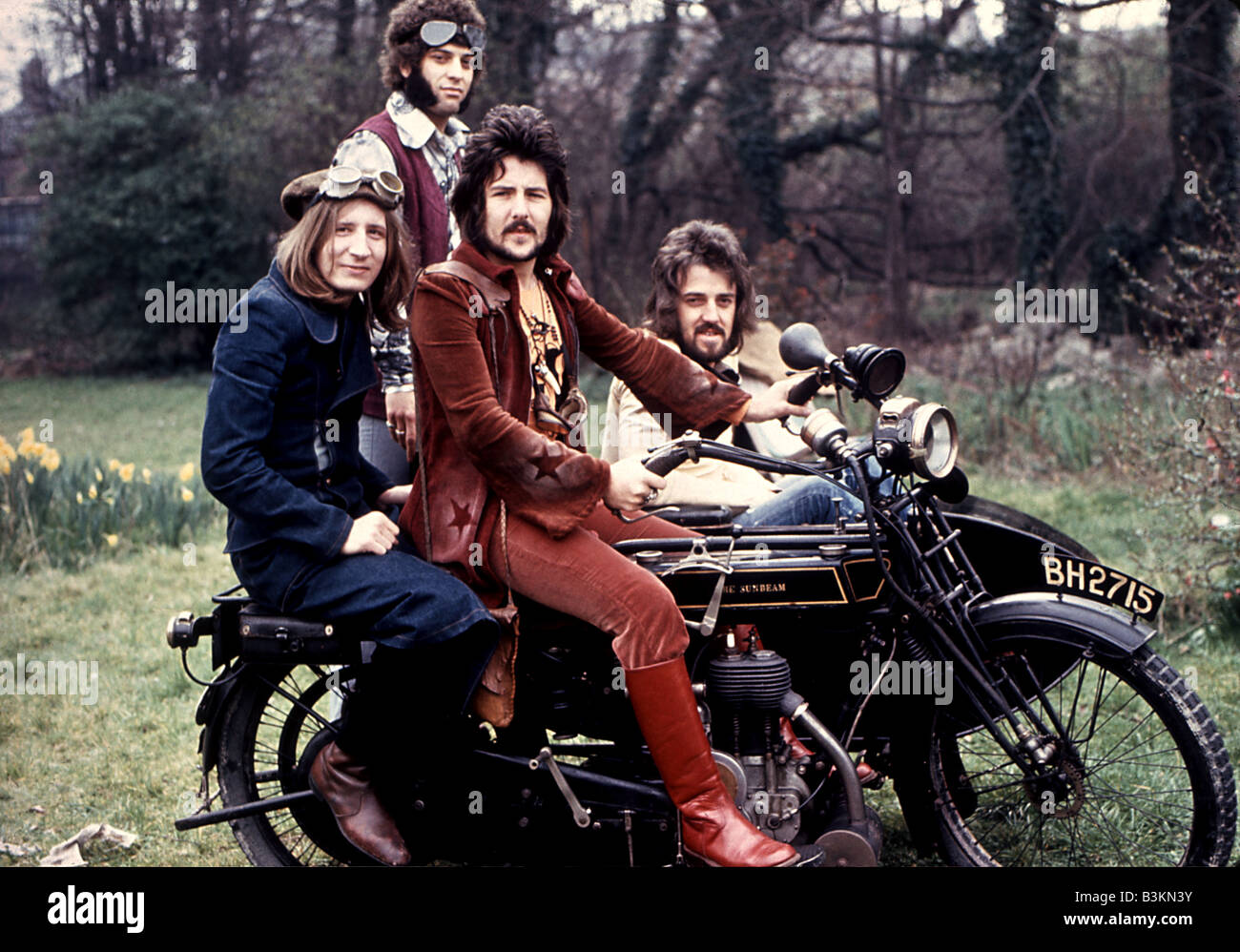 MUNGO JERRY UK pop group in 1973 Stock Photo - Alamy