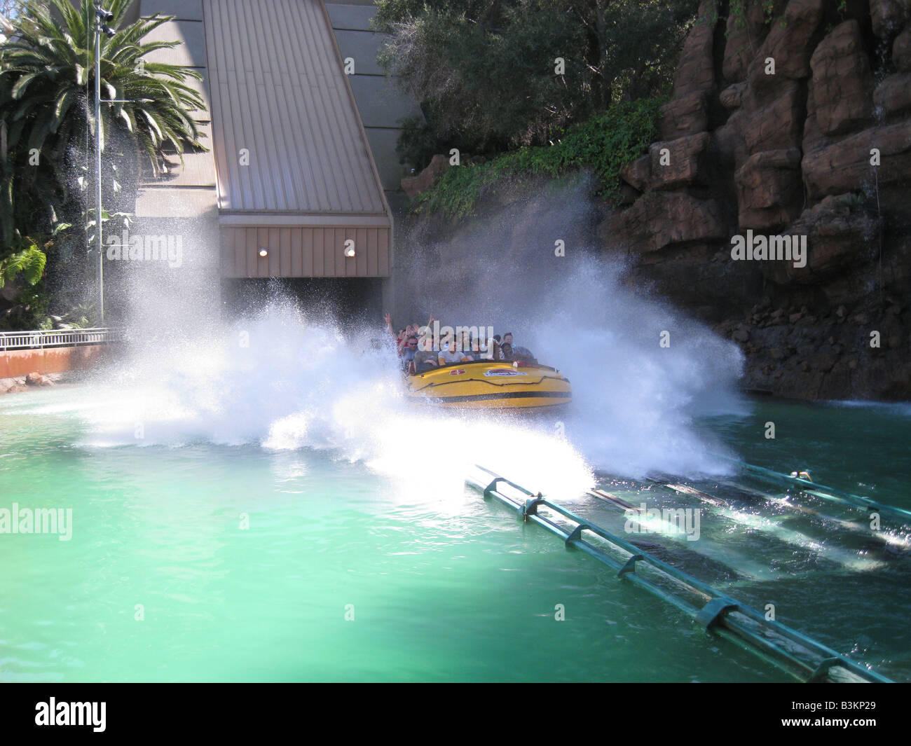 Universal Studios Hollywood The Final Splash In The Jurassic Park Ride Stock Photo Alamy