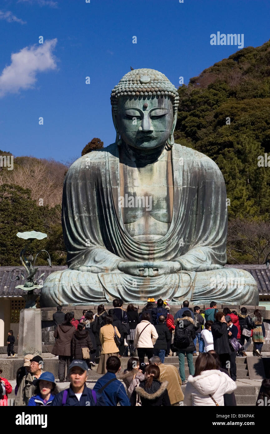 People at the Great Buddha statue at the Kotoku in Temple in Kamakura