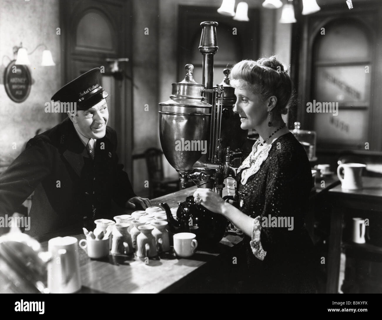 BRIEF ENCOUNTER  1946 Cineguild film Stock Photo