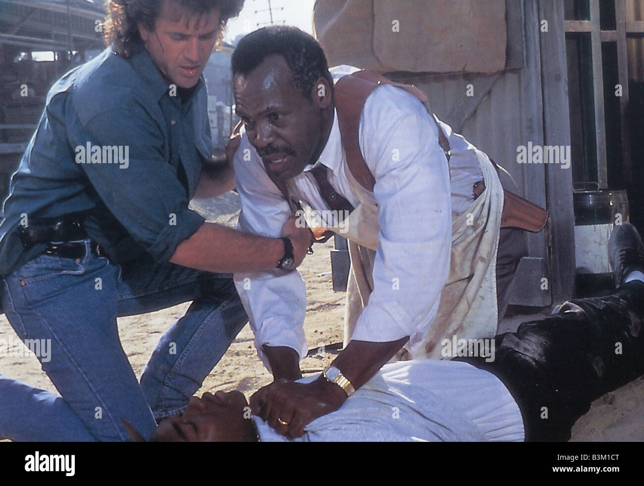 LETHAL WEAPON 3 - 1992 Warner film with Mel Gibson at left and Danny Glover Stock Photo