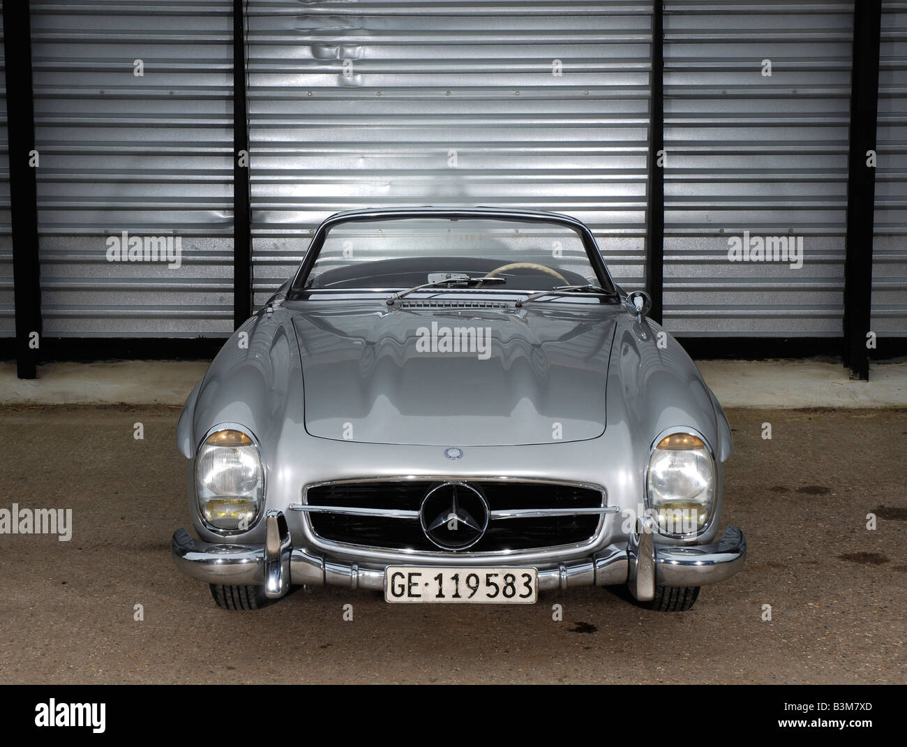 Mercedes Benz 300SL Stock Photo - Alamy