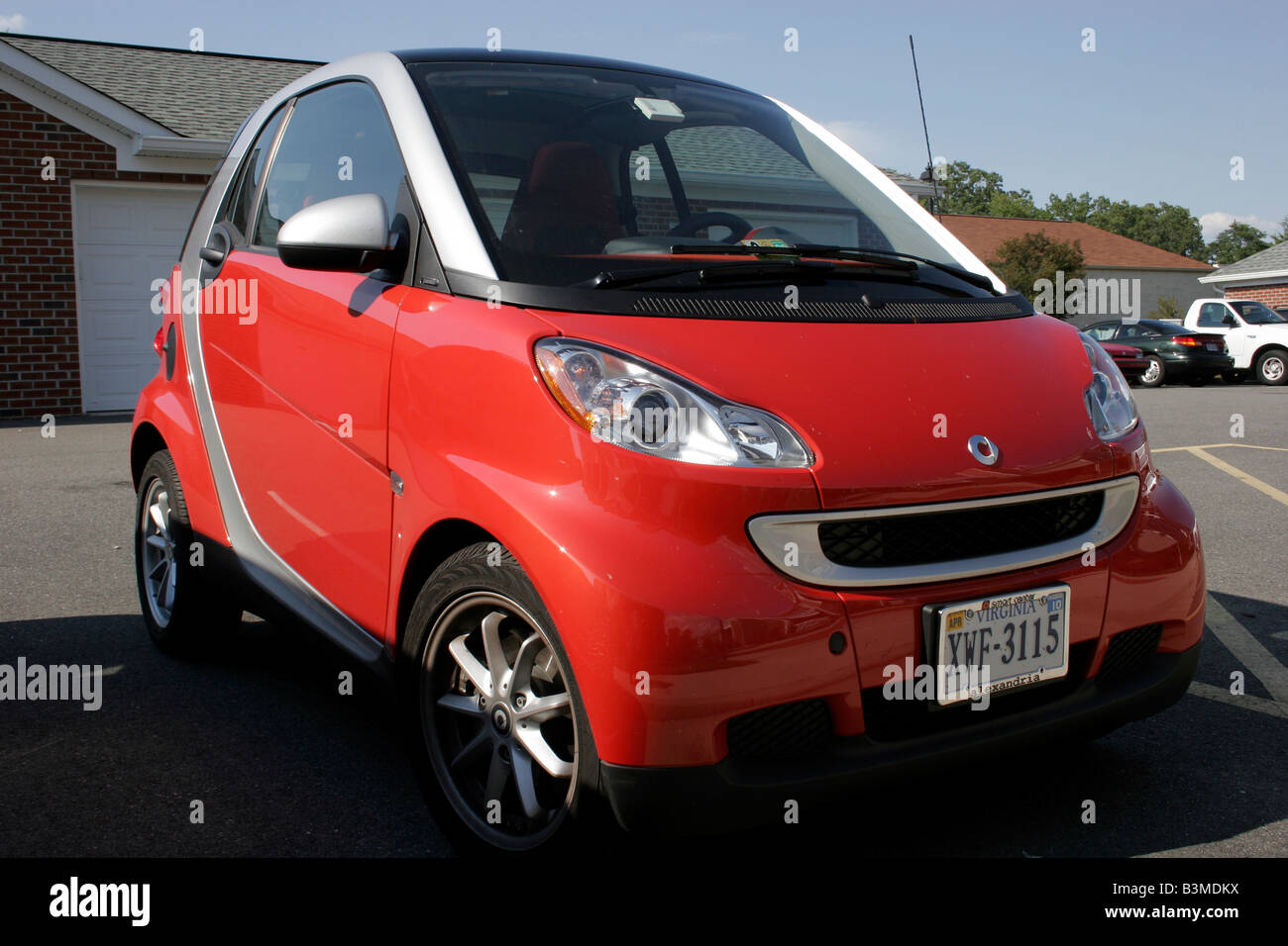 The energy efficient Smart Car Stock Photo Alamy