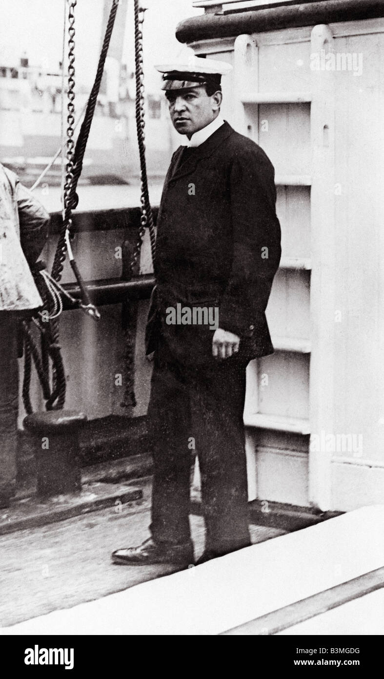 ERNEST HENRY SHACKLETON  (1874-1922) British Antarctic explorer Stock Photo