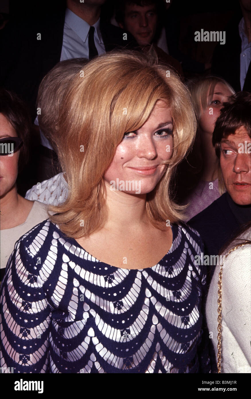 SIXTIES GIRL at the Cromwellian Club, London, in 1966 Stock Photo