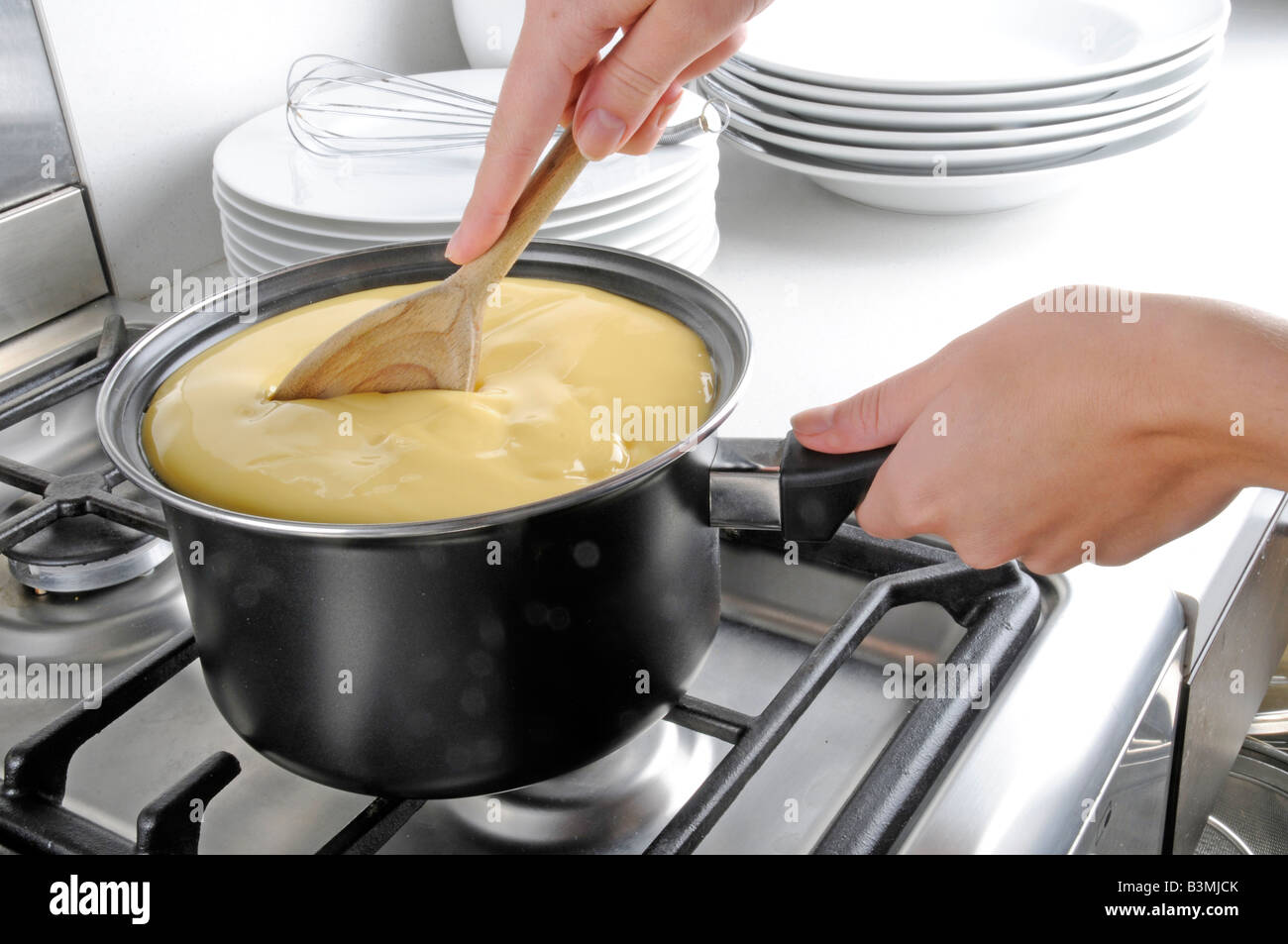 Custard Sauce Hi-res Stock Photography And Images - Alamy