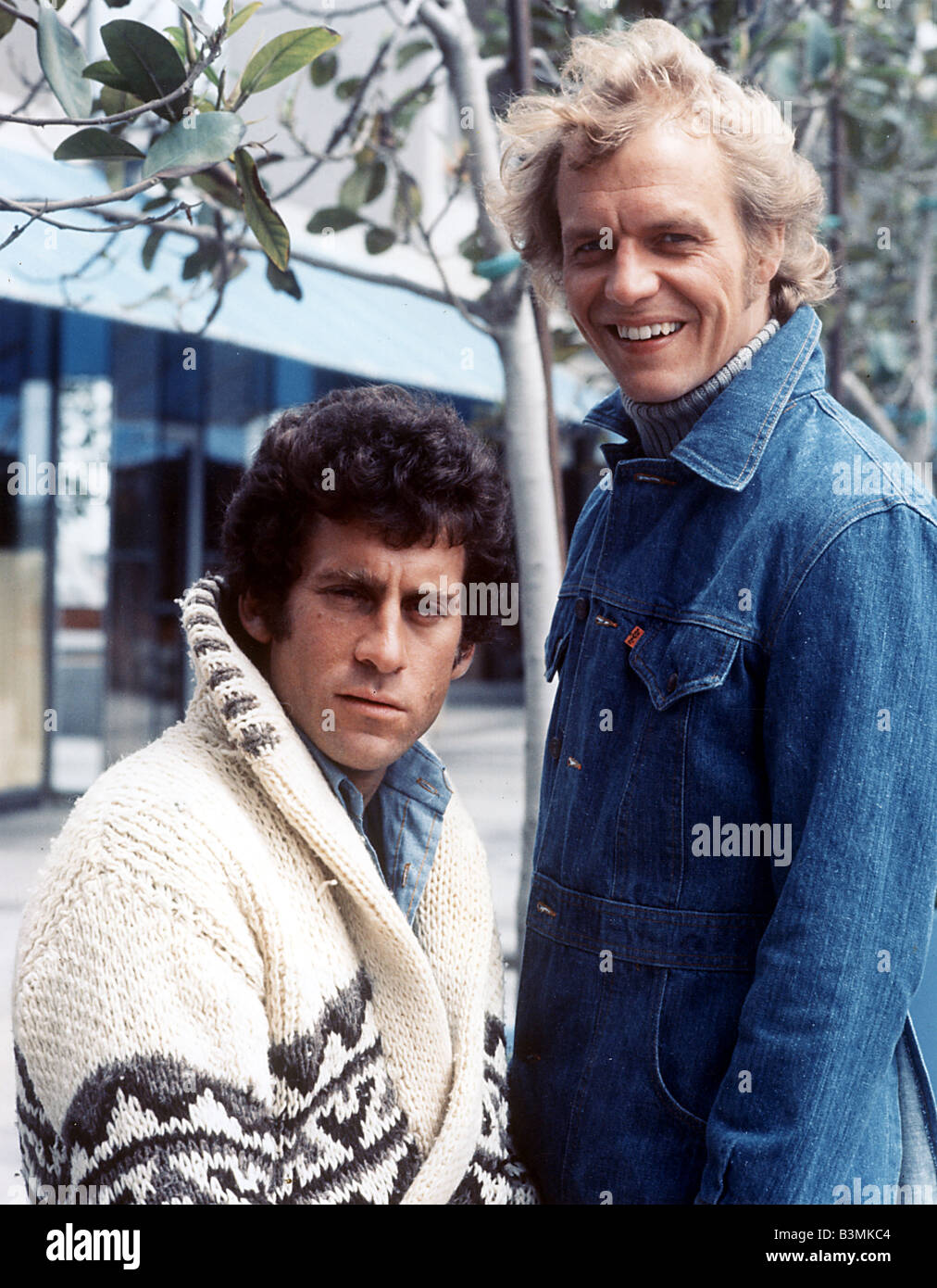 STARSKY &  HUTCH  US TV series 1975 to 1979 with Paul Michael Glaser at left and David Soul Stock Photo