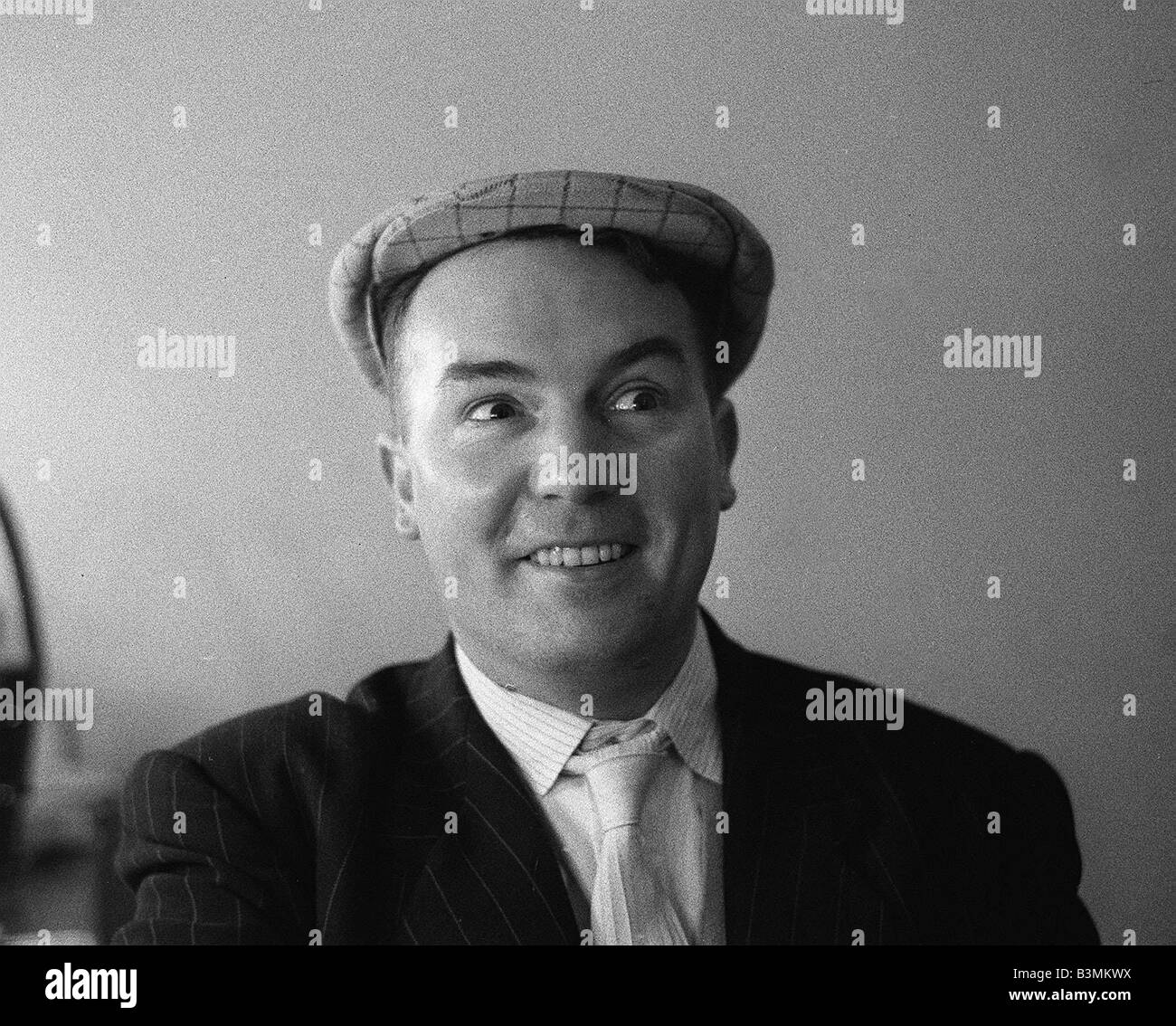 Scottish comedian hi-res stock photography and images - Alamy 