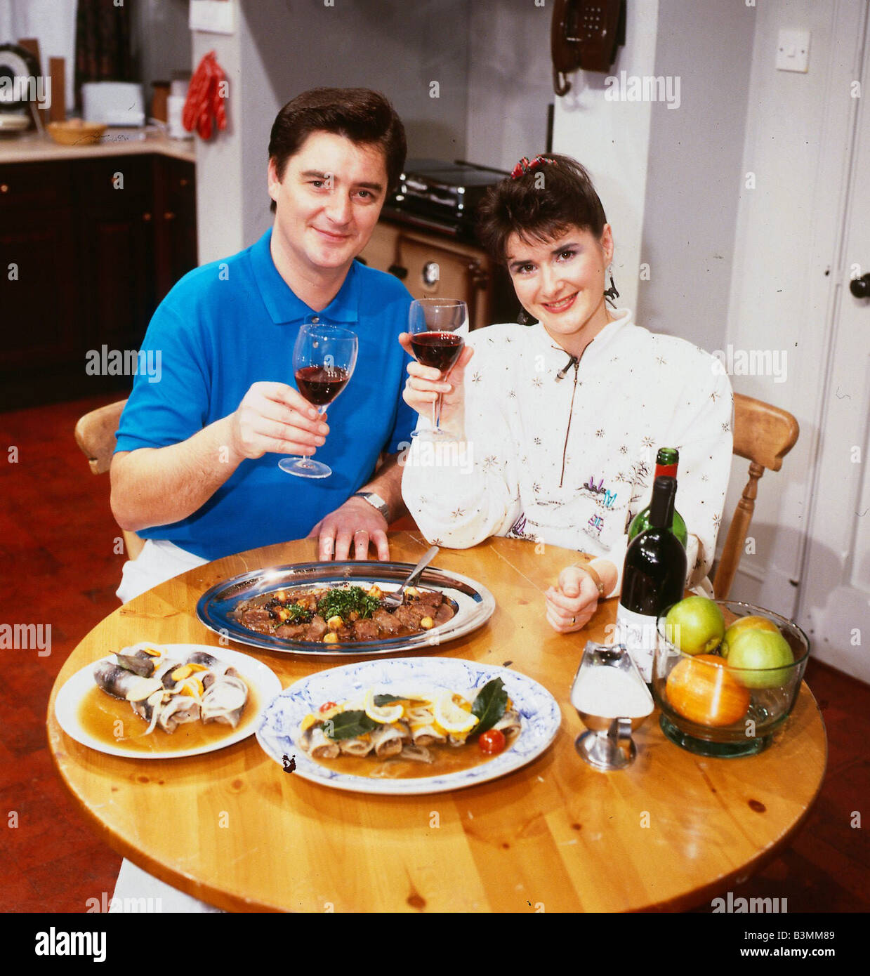 Rhona McLeod tv presenter gaelic 1990 with Murdo McSween programme Haggis Agus Stock Photo