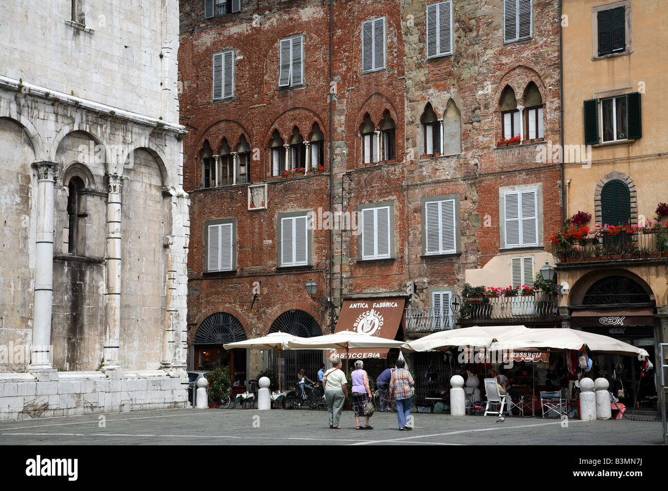 Italy Lucca Many of the public squares and buildings in Lucca retain the feel of the Renaissance period Stock Photo