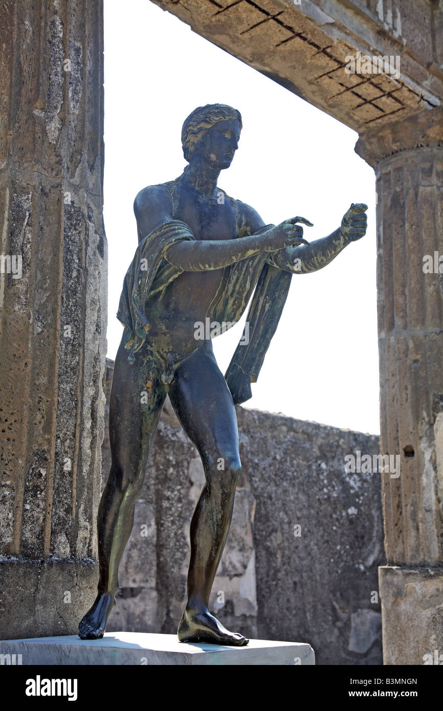 Italy Campania Pompeii Bronze statue of Apollo In The Temple of Apollo in Pompeii Stock Photo