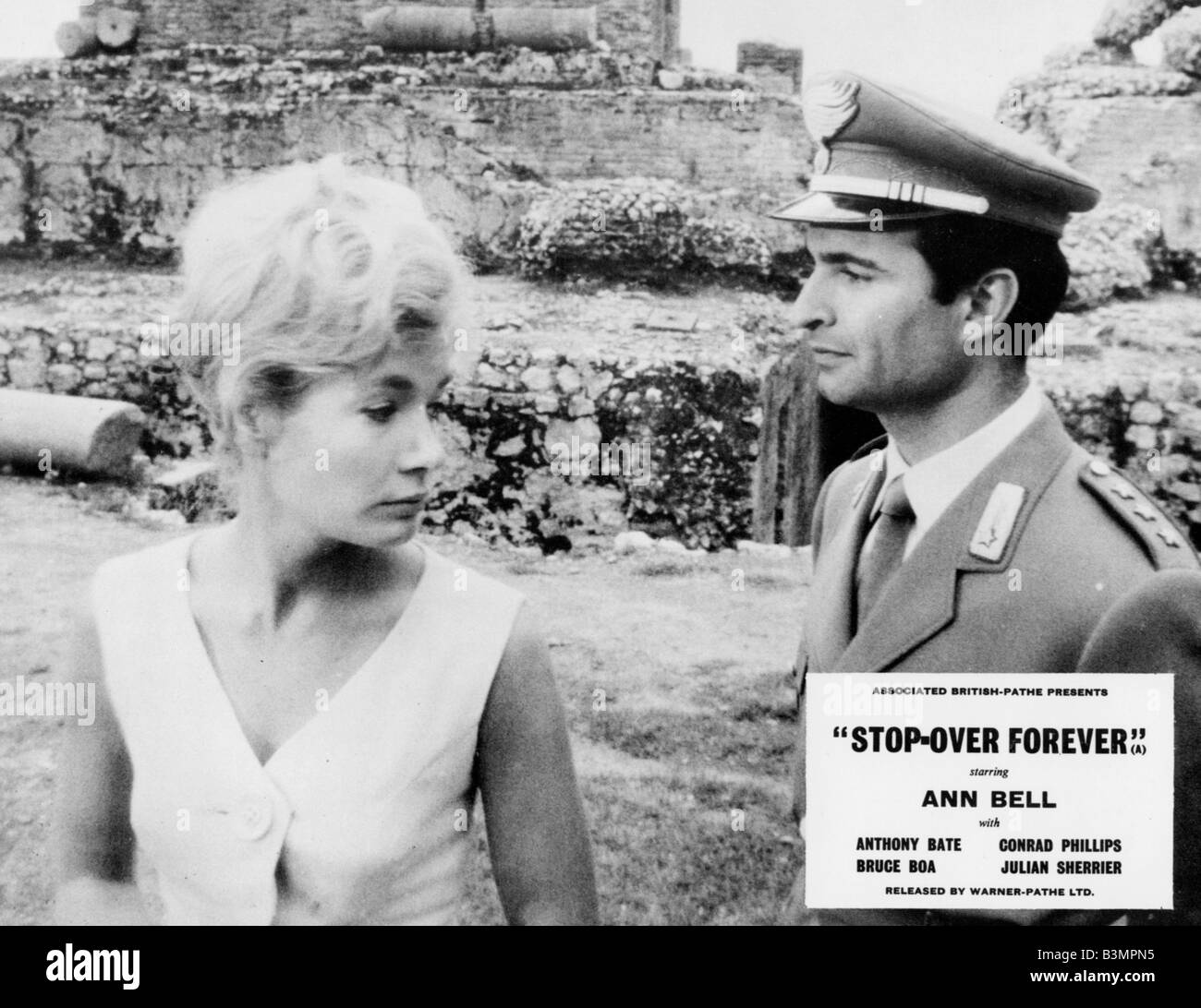 STOPOVER FOREVER  1964 ABP film with Ann Bell and Anthony Bate Stock Photo