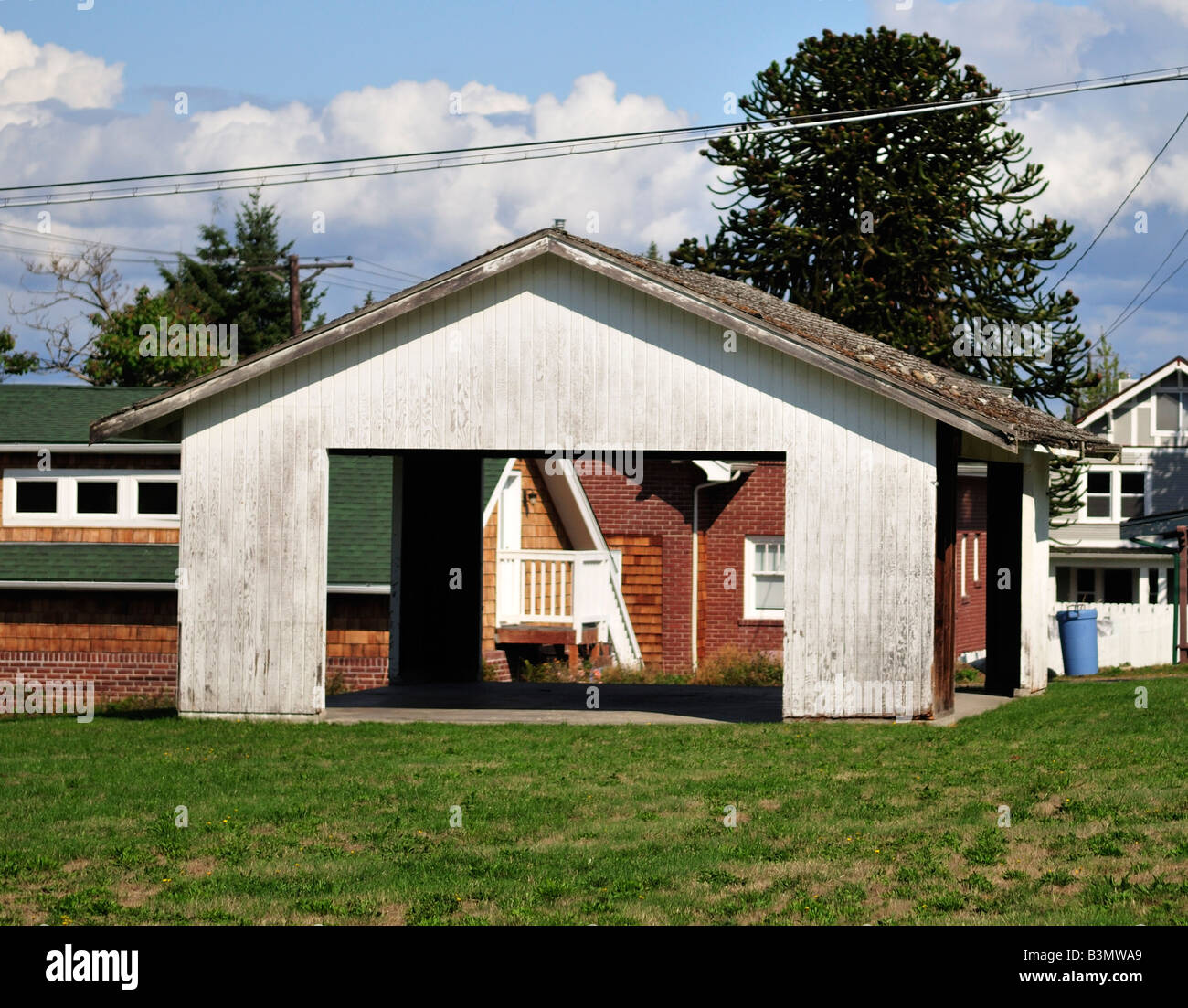Shed with no walls in Washington United States North America Stock Photo Alamy