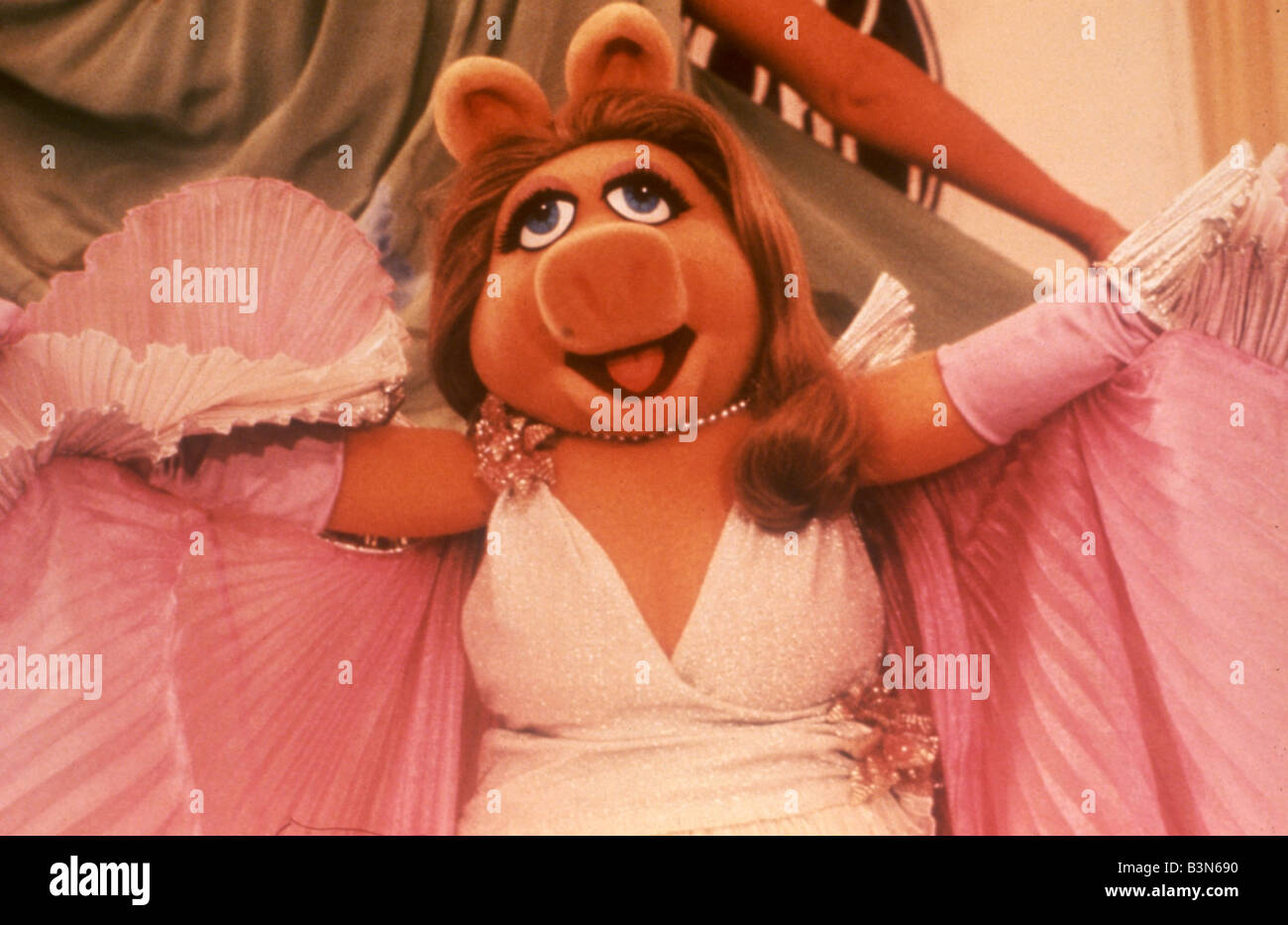 THE MUPPET MOVIE   1979 ITC film featuring Miss Piggy Stock Photo