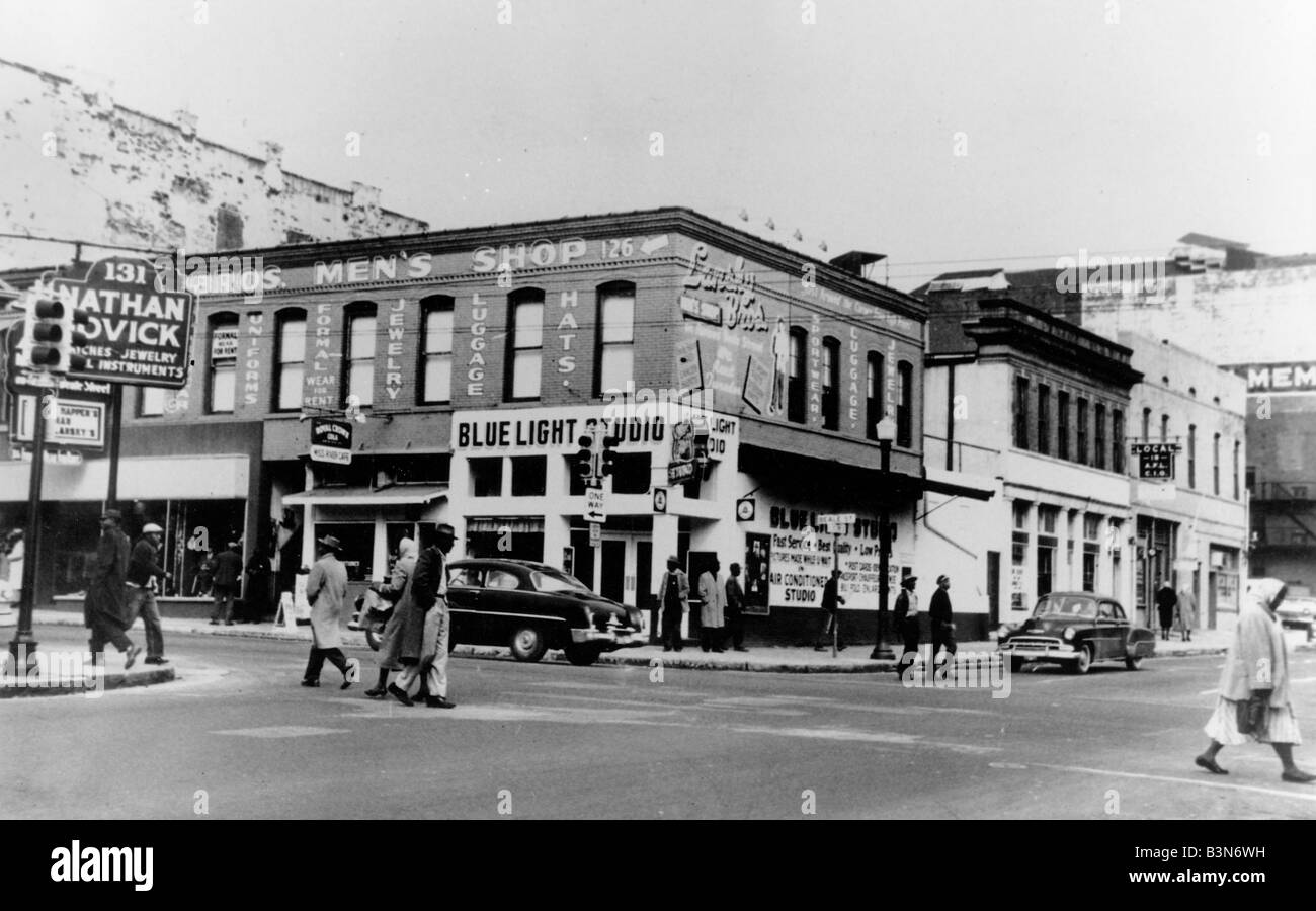 BLUES GENERIC  Mid west street scene in 1950s possibly Shreveport in Louisiana Stock Photo