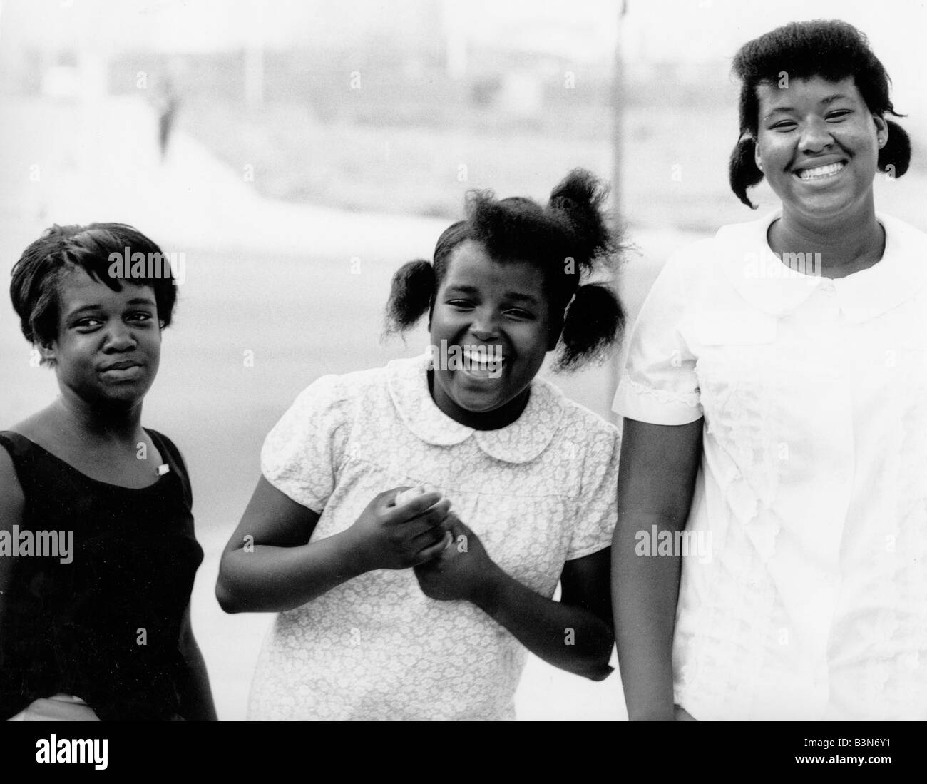 all-girls-black-and-white-stock-photos-images-alamy