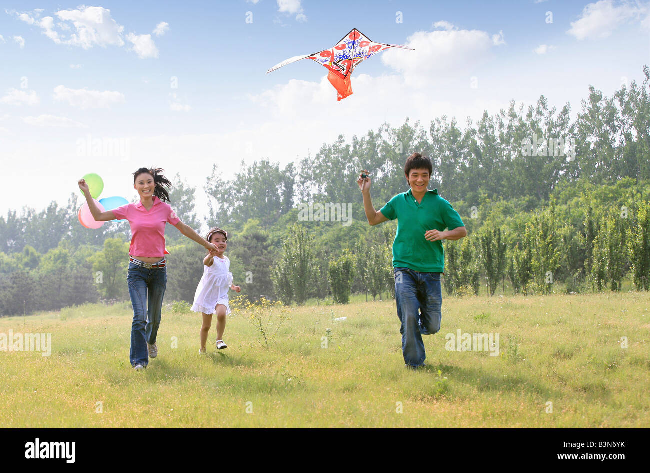 Chinese kites hires stock photography and images Alamy