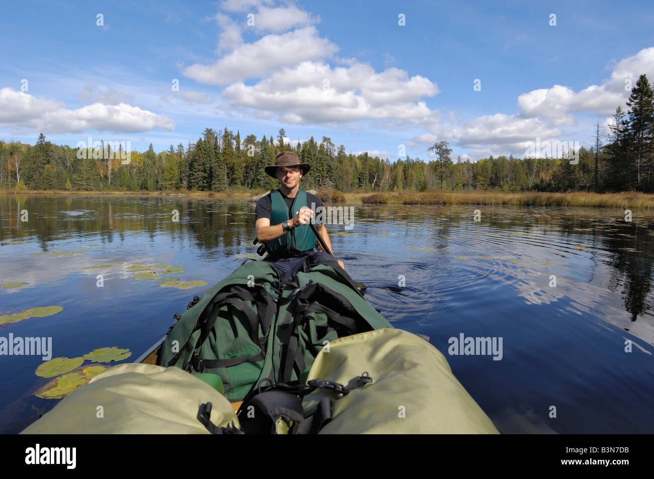 Canoeing on Trail Lake Boundary - Canoeing On Trail Lake Boundary Waters Canoe Area Wilderness Superior B3N7DB 