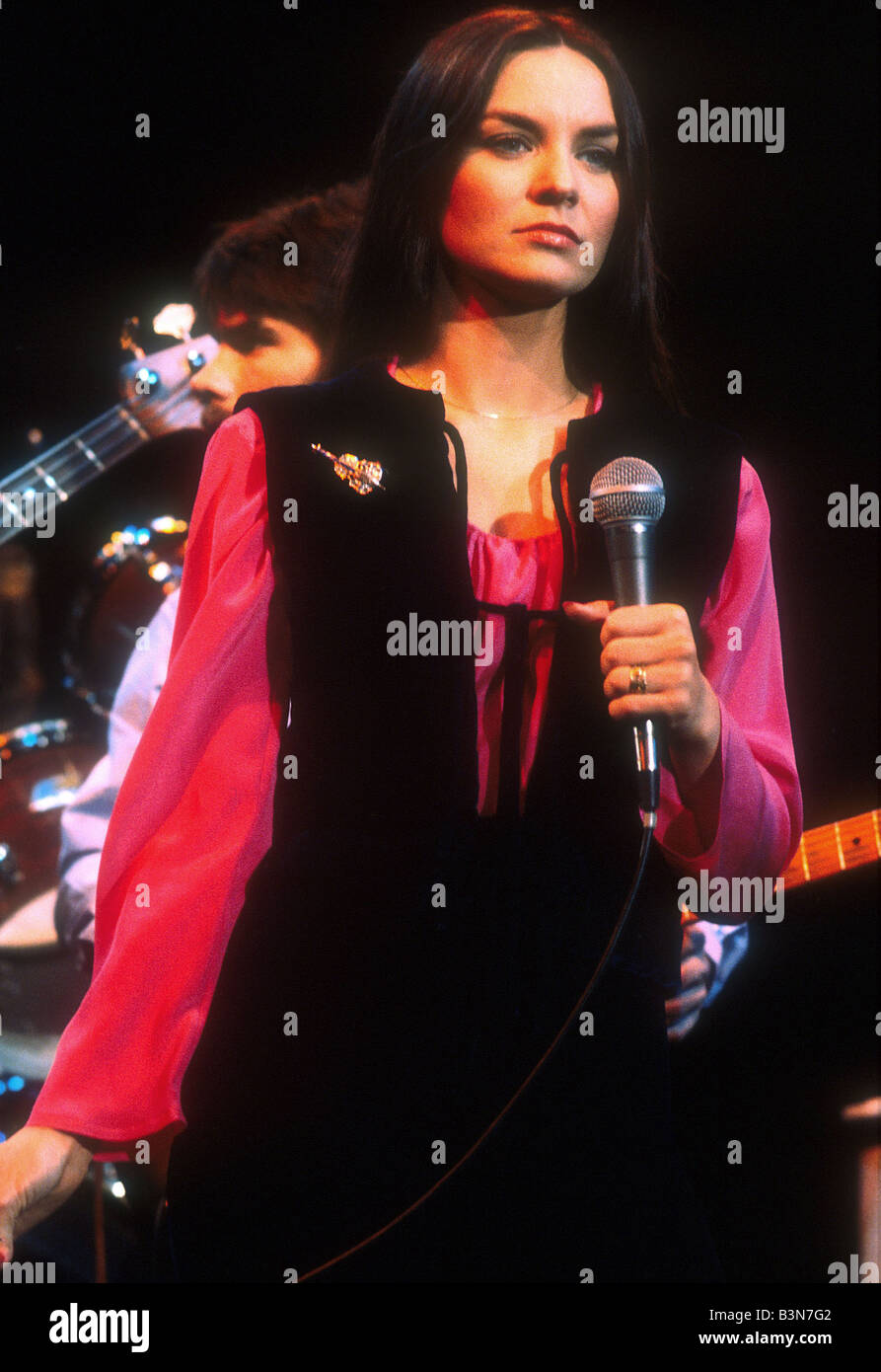 CRYSTAL GAYLE US Country singer Stock Photo - Alamy