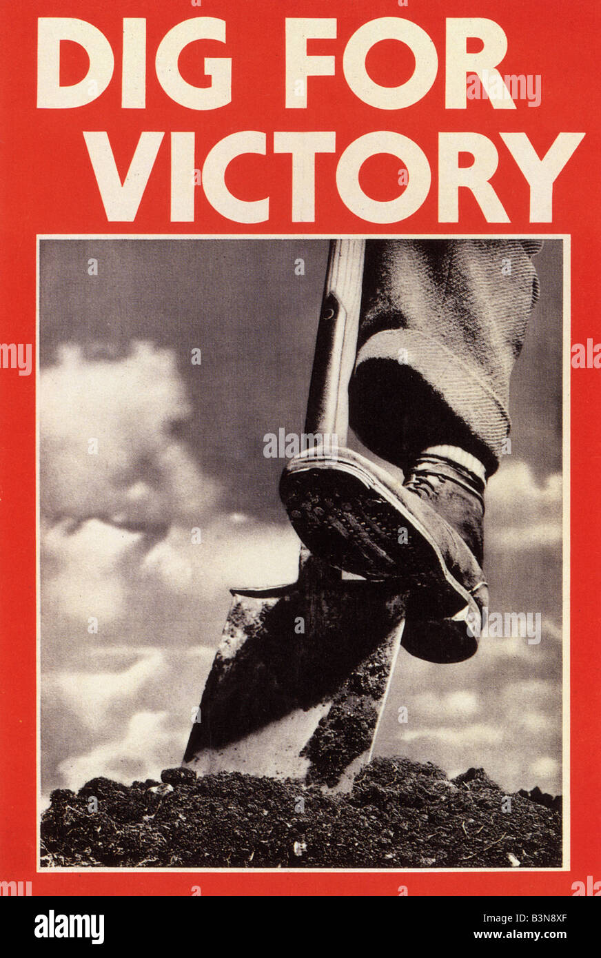 DIG FOR VICTORY  WW2 UK poster Stock Photo