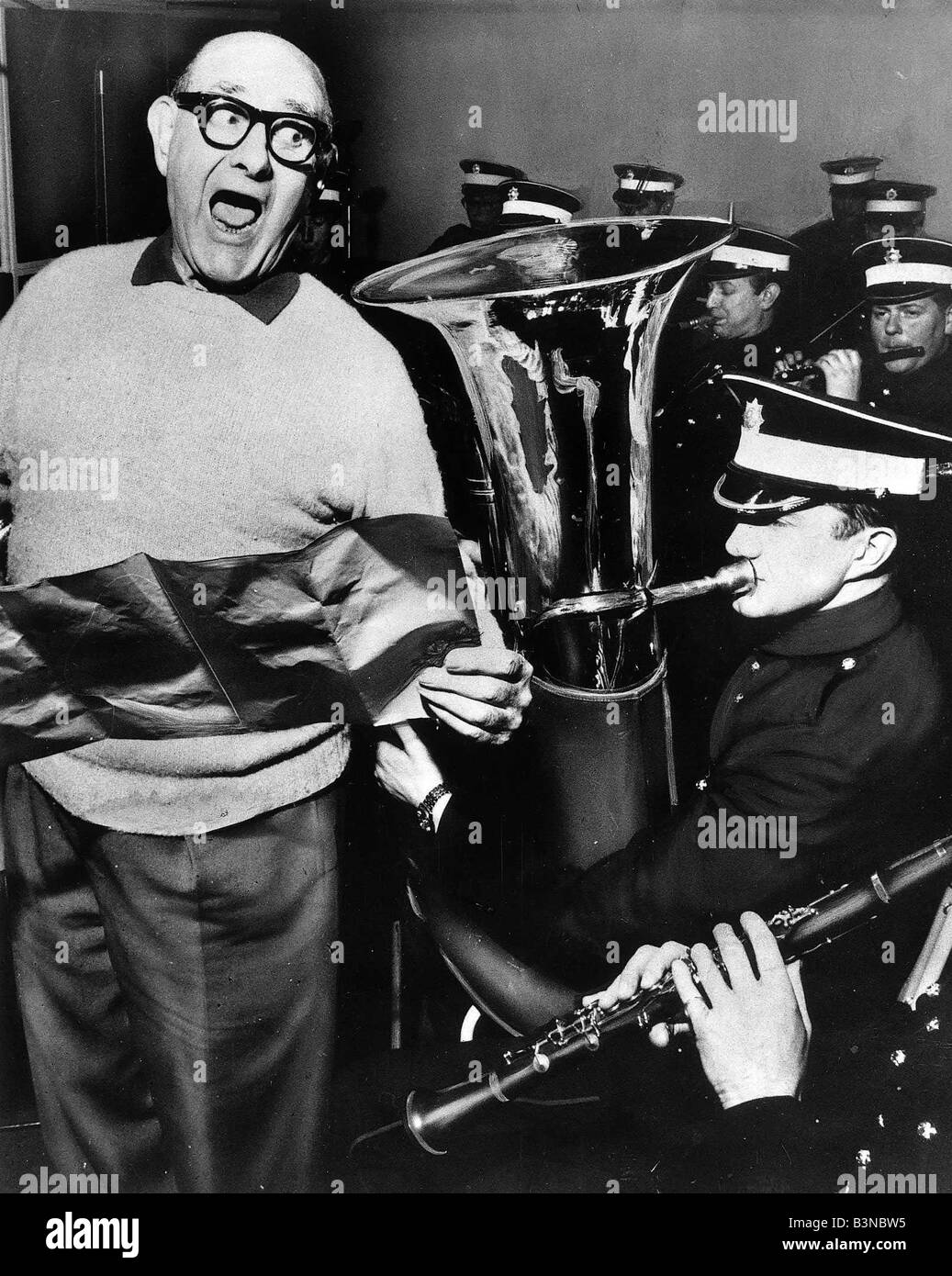 Bud Flanagan and Coldstream Guard Band 1968 recording the song Who Do You Think You Are Kidding for Dads Army TV programme Stock Photo