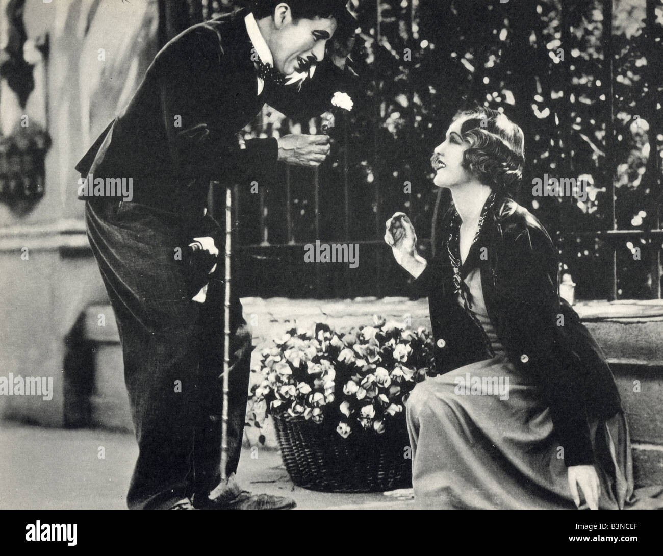 CITY LIGHTS  1931 UA film with Charles Chaplin and Virginia Cherrill Stock Photo