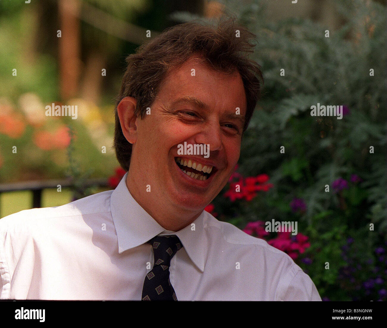 Tony Blair 10 Downing Street 1997 Hi res Stock Photography And Images tony-blair-10-downing-street-1997-hi-res-stock-photography-and-images