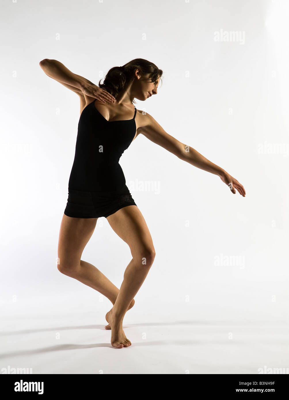 female contemporary dancer Stock Photo - Alamy