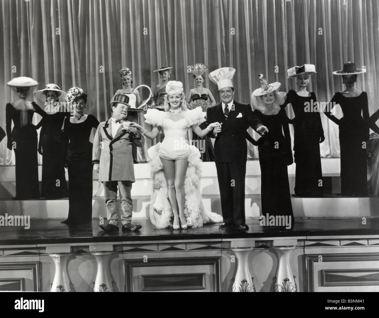DIAMOND HORSESHOE 1945 TCF film with Betty Grable Stock Photo