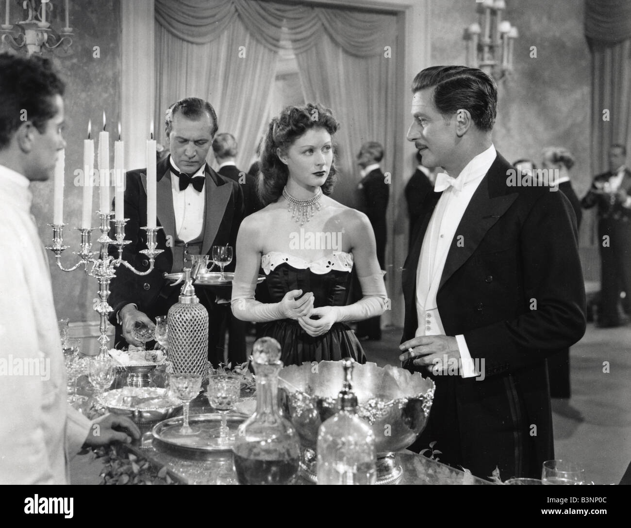 Red Shoes 1948 Gfd Film With Moira Shearer Stock Photo - Alamy