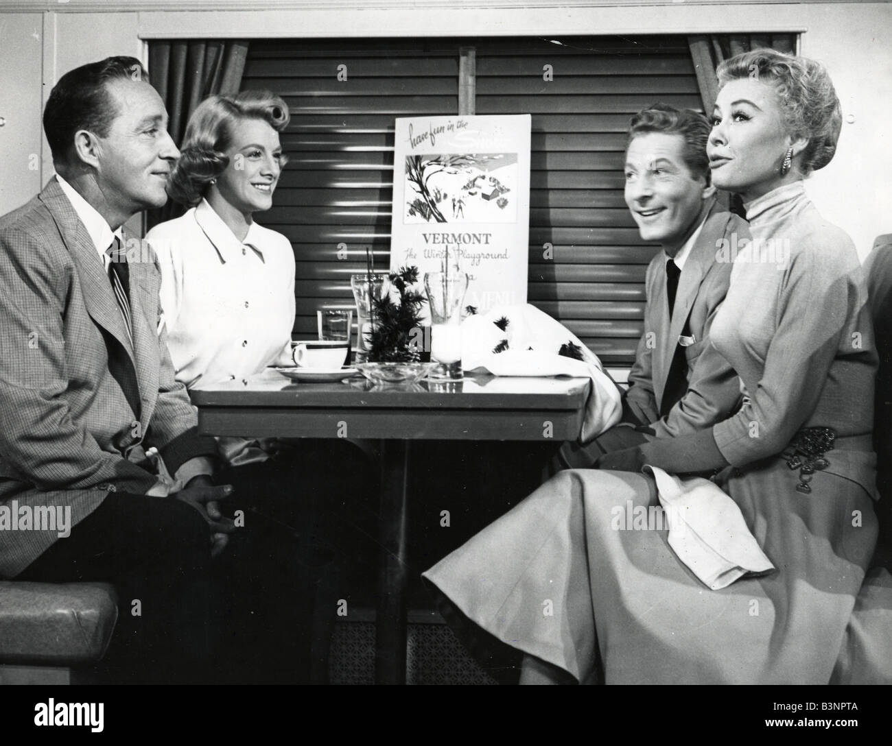 WHITE CHRISTMAS 1954 Paramount film with from left Bing Crosby, Rosemary Clooney, Danny Kaye and Vera Ellen Stock Photo