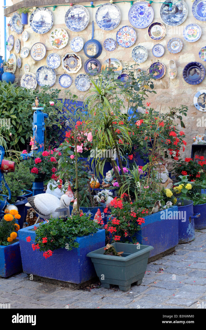 PLANTERS IN A COURTYARD ST AIGNAN LOIRE VALLEY FRANCE Stock Photo