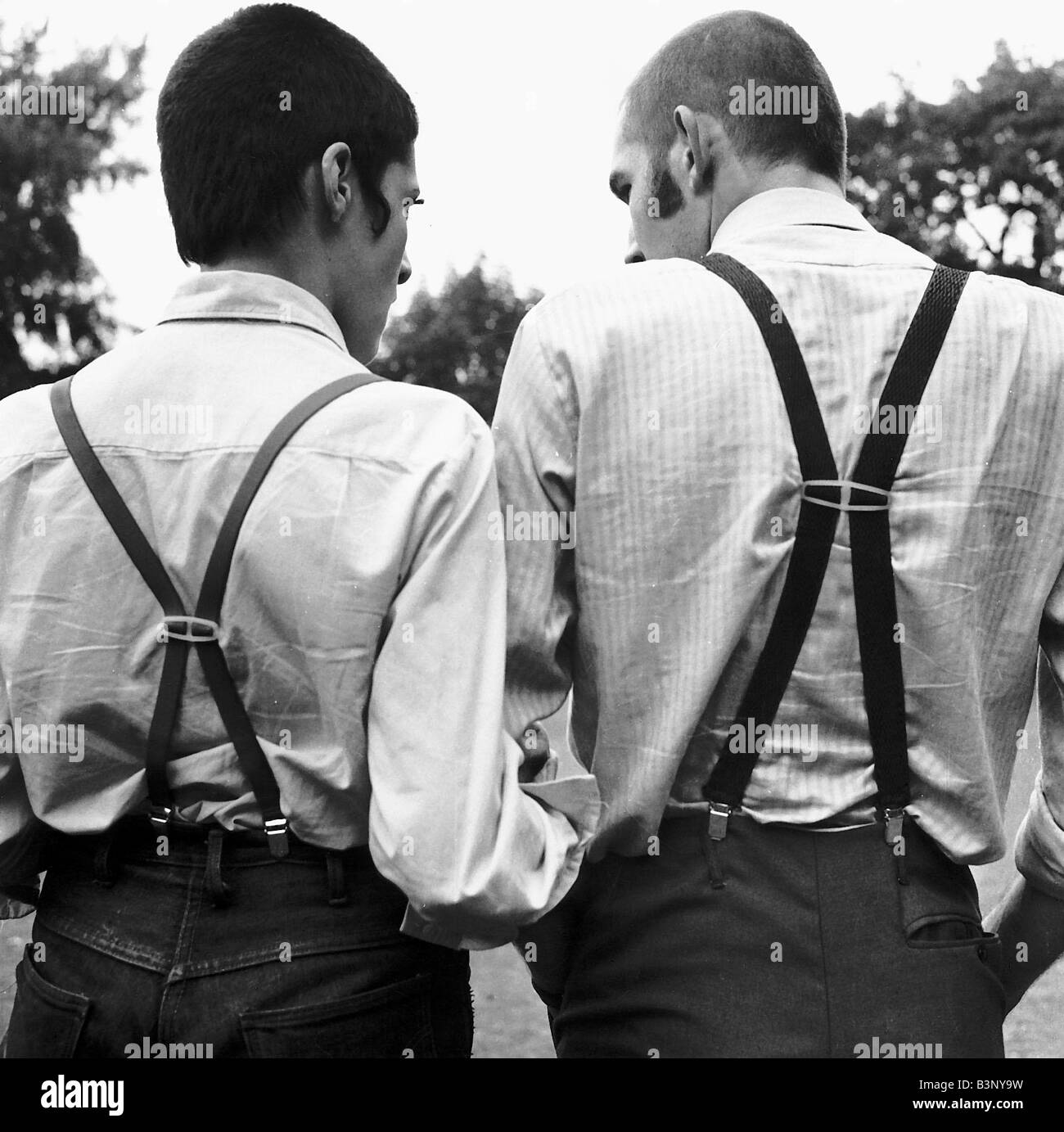 Skinheads Hi res Stock Photography And Images Alamy