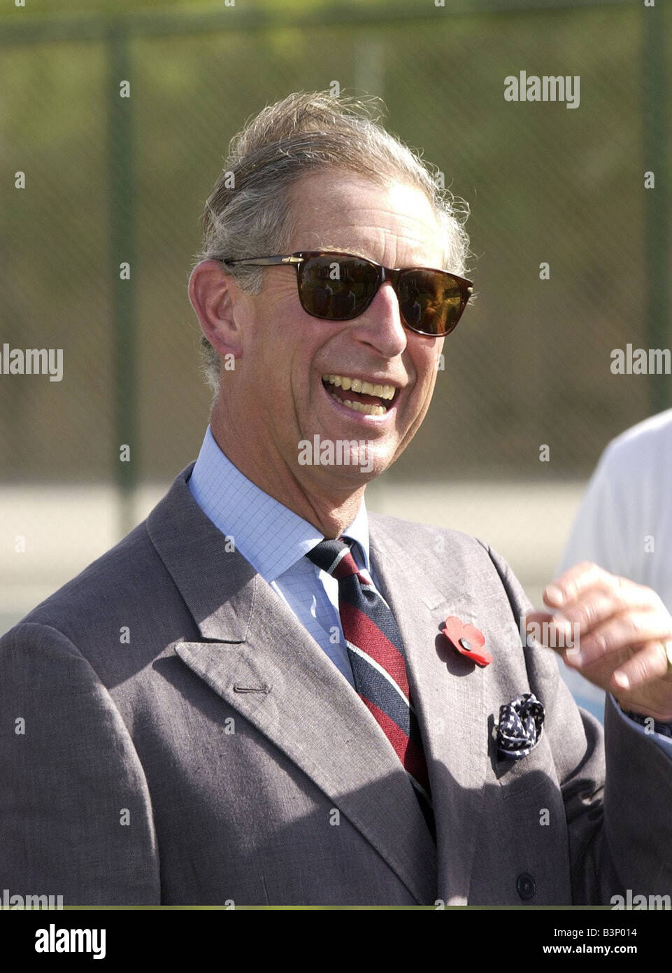 Prince Charles November 2003 Visits Muscat Oman Prince Charles visits ...