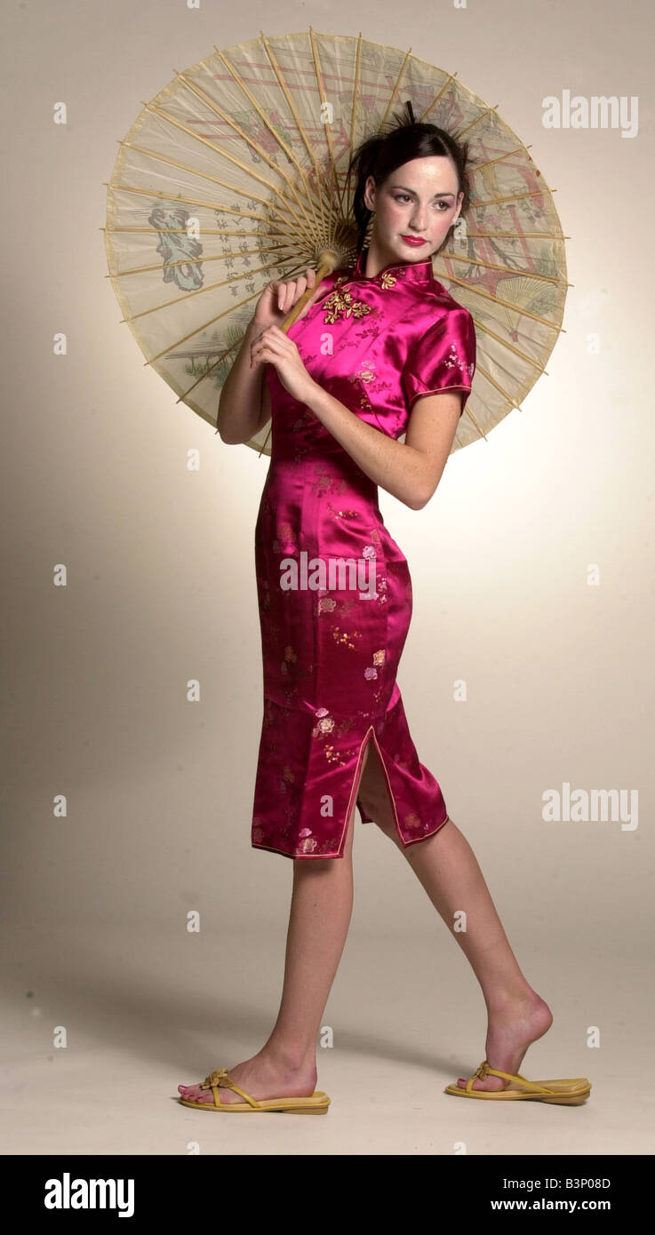 modle stock photos modle stock images page 2 alamy
