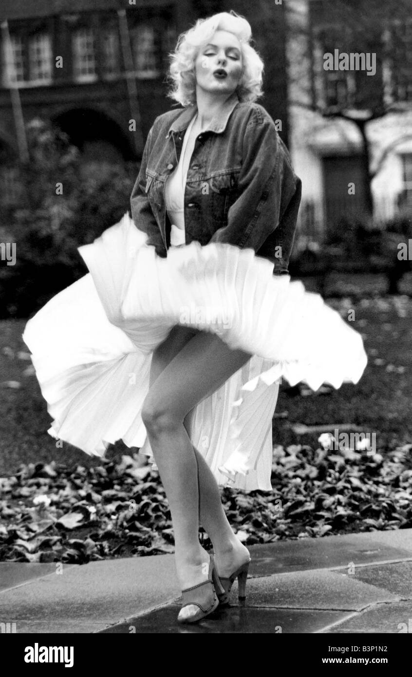 Marilyn monroe jean jacket store
